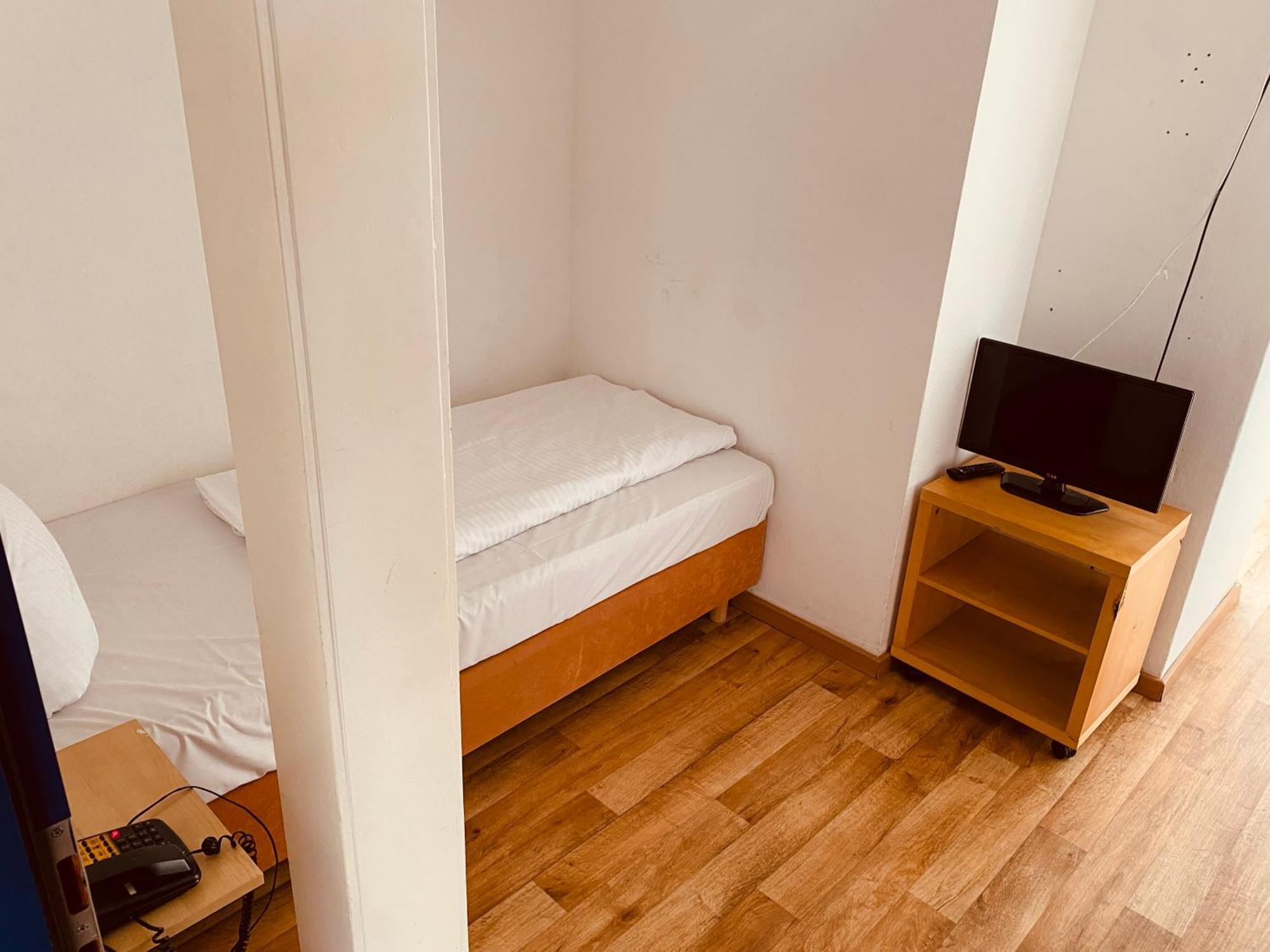 Stay Inn Central Station Frankfurt nad Mohanem Pokoj fotografie